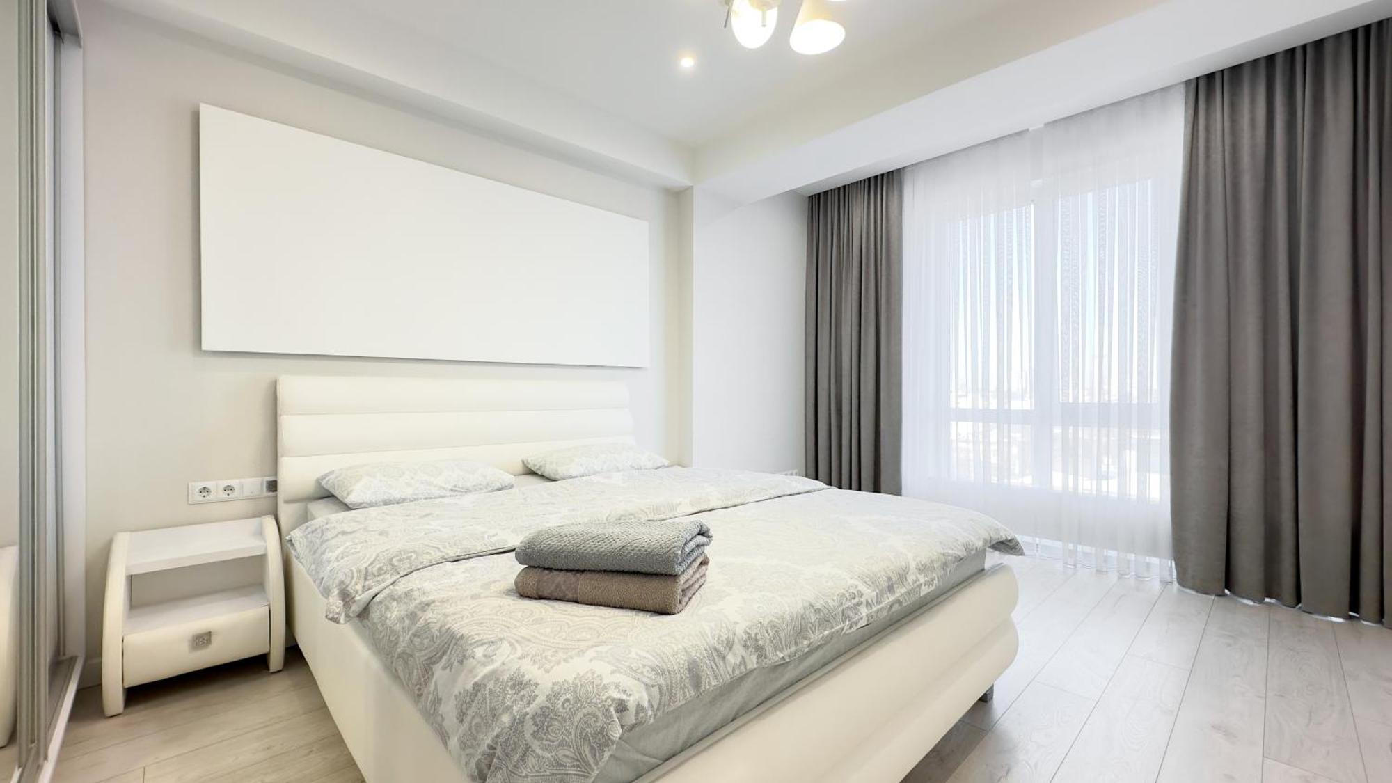 Tourist Grand Ismail Apartments キシナウ エクステリア 写真